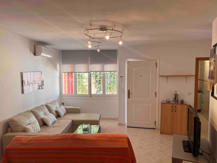Bungalow In Calpe - Swimming Pool And Tennis Court Екстер'єр фото