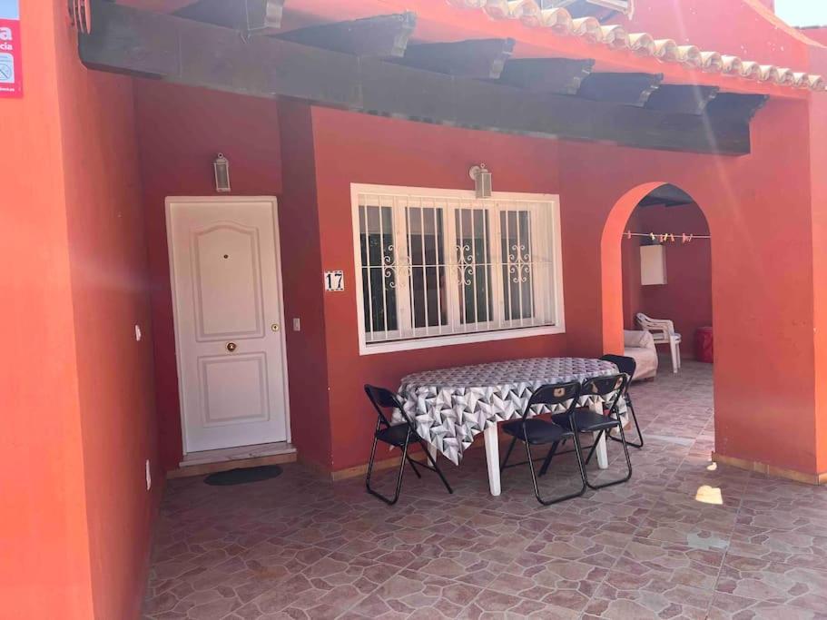 Bungalow In Calpe - Swimming Pool And Tennis Court Екстер'єр фото